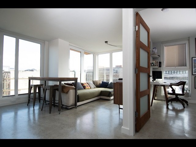 2 Beds 2 Baths Apartment