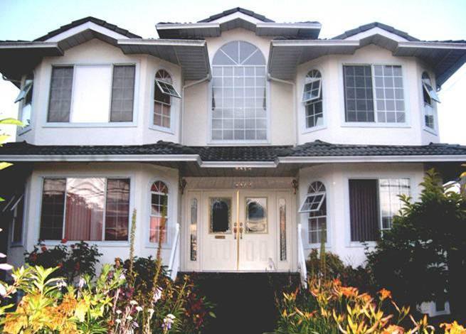 温哥华本拿比铁道镇Metrotown台湾来的住宿(近天車站大统华超市麗晶广场地点极佳)