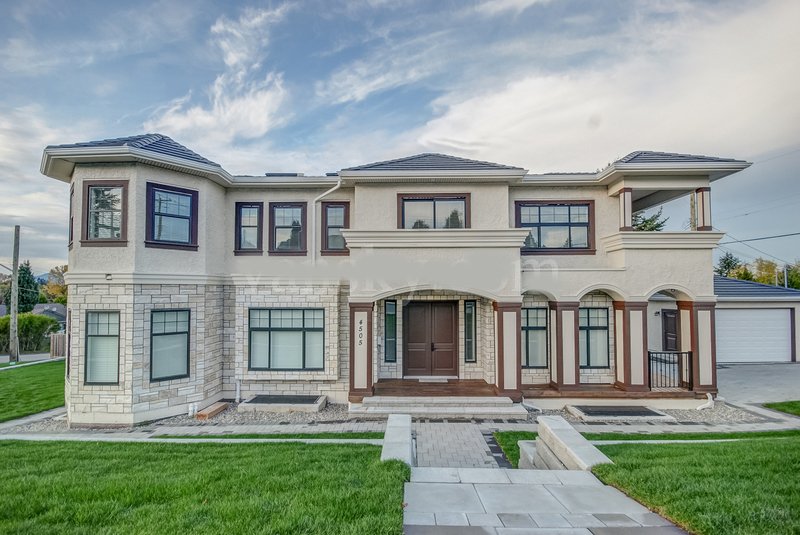 **依家民宿** Burnaby本拿比全新豪宅，有颜值有品质的高档型家庭旅馆